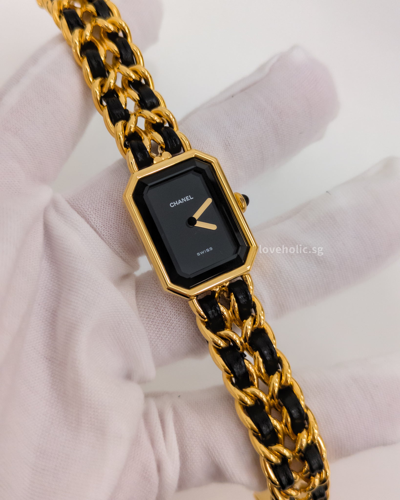 Chanel Vintage Premiere Watch 1987 Size M | 24K Gold Hardware-model