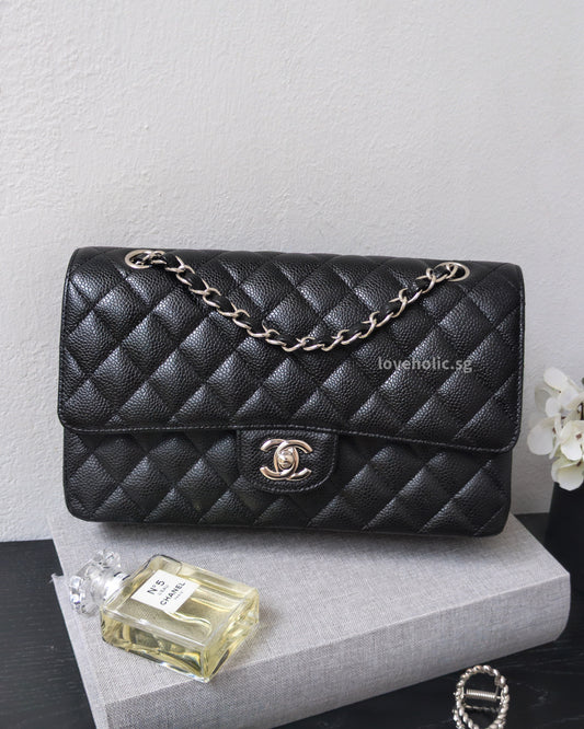 Chanel Classic Flap Medium | Black Caviar Silver Hardware-front