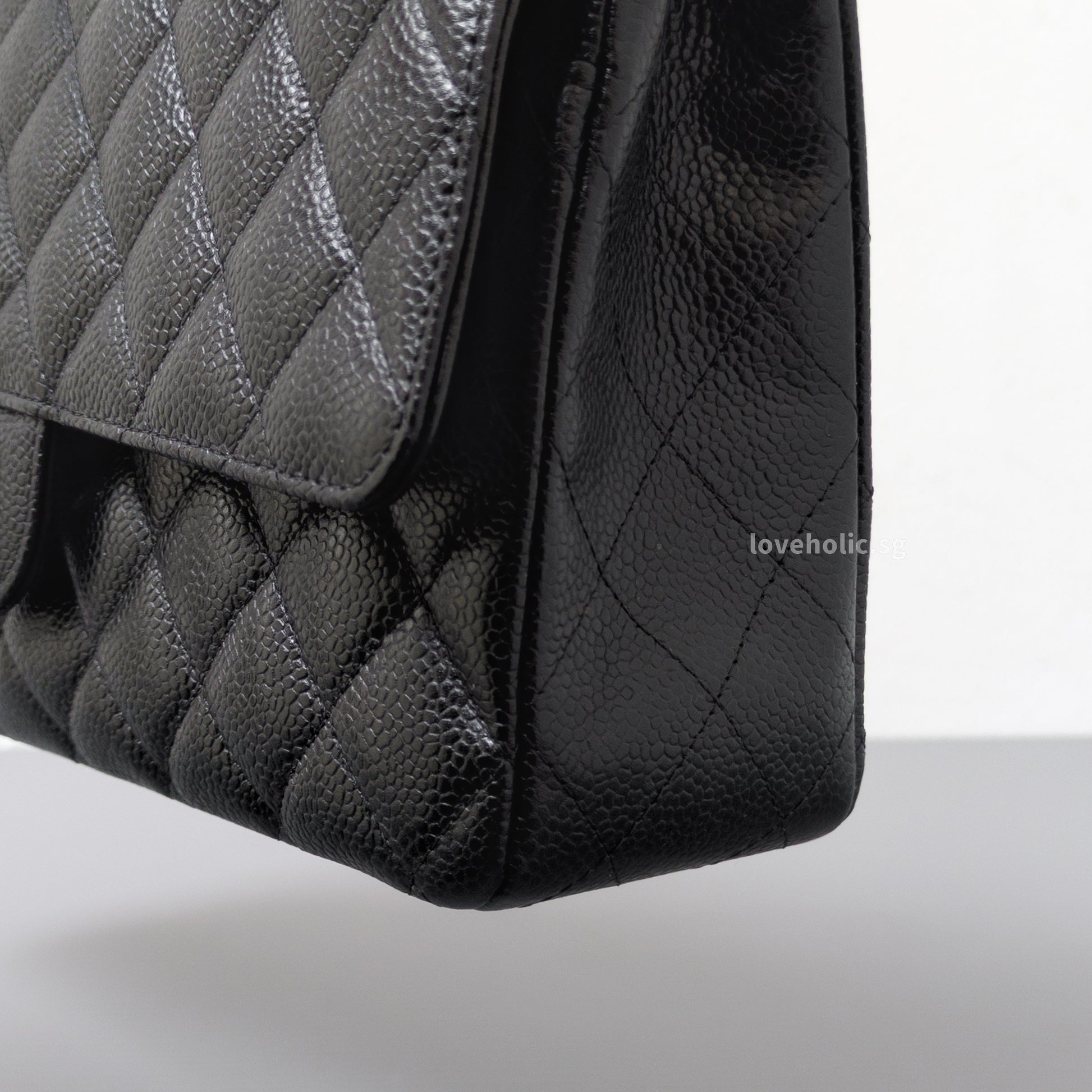 Chanel Classic Flap Medium | Black Caviar Silver Hardware-details