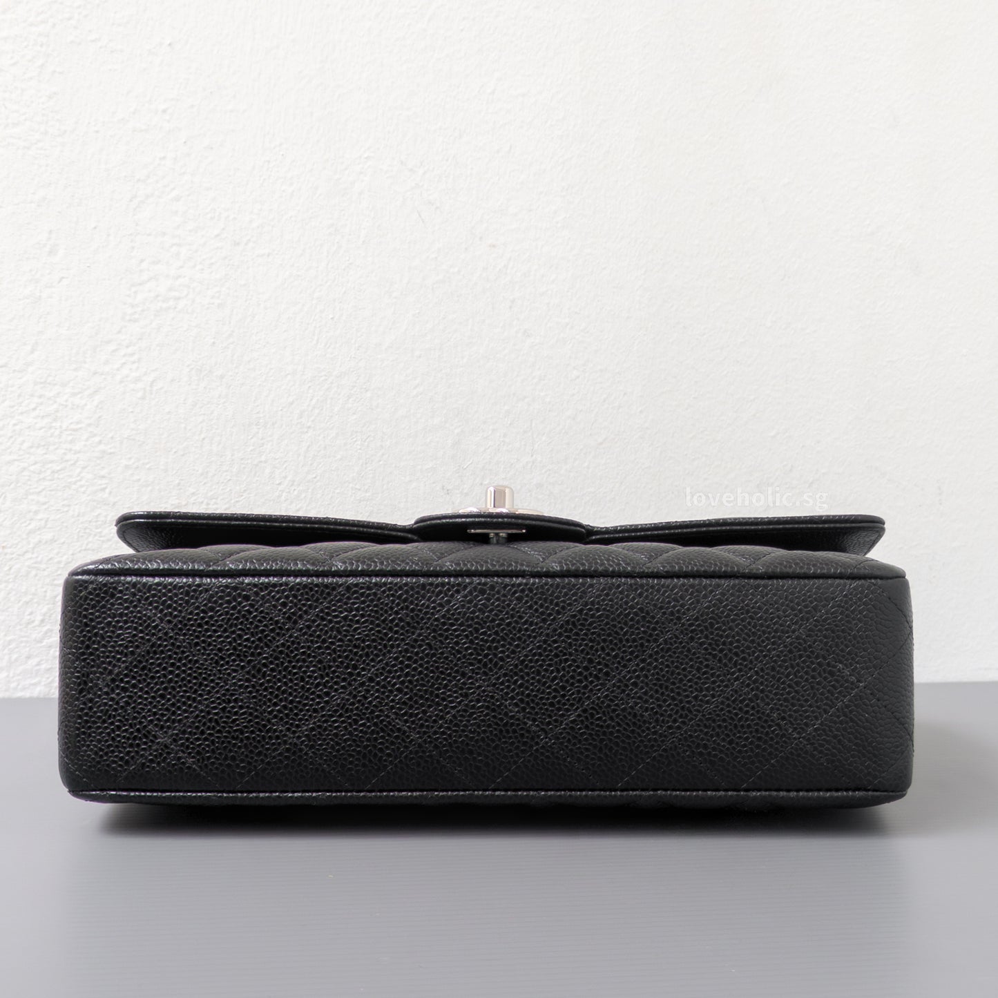 Chanel Classic Flap Medium | Black Caviar Silver Hardware-details