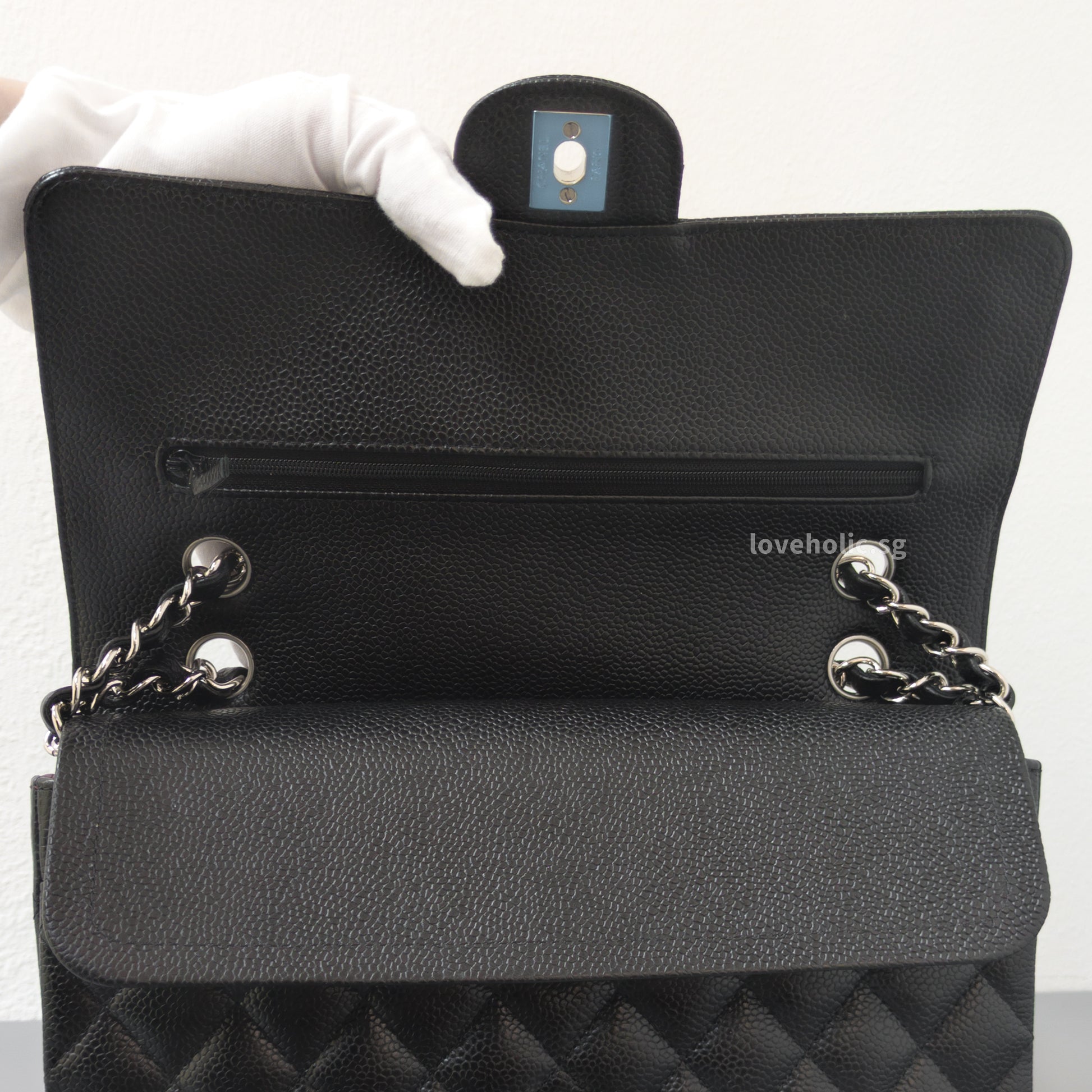 Chanel Classic Flap Medium | Black Caviar Silver Hardware-details