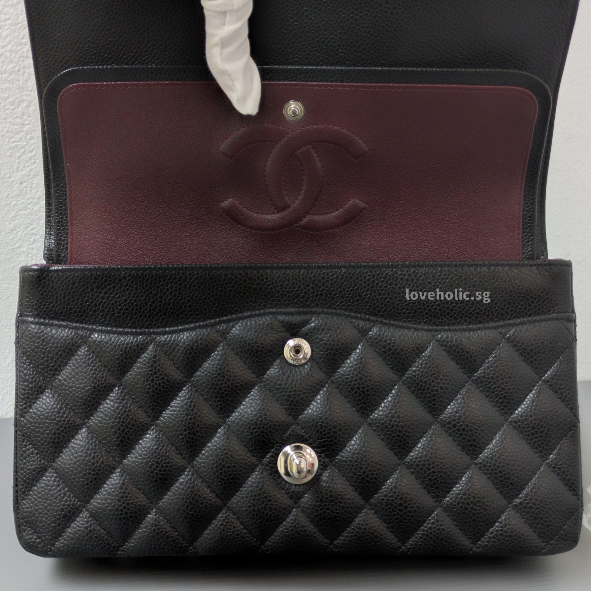Chanel Classic Flap Medium | Black Caviar Silver Hardware-details