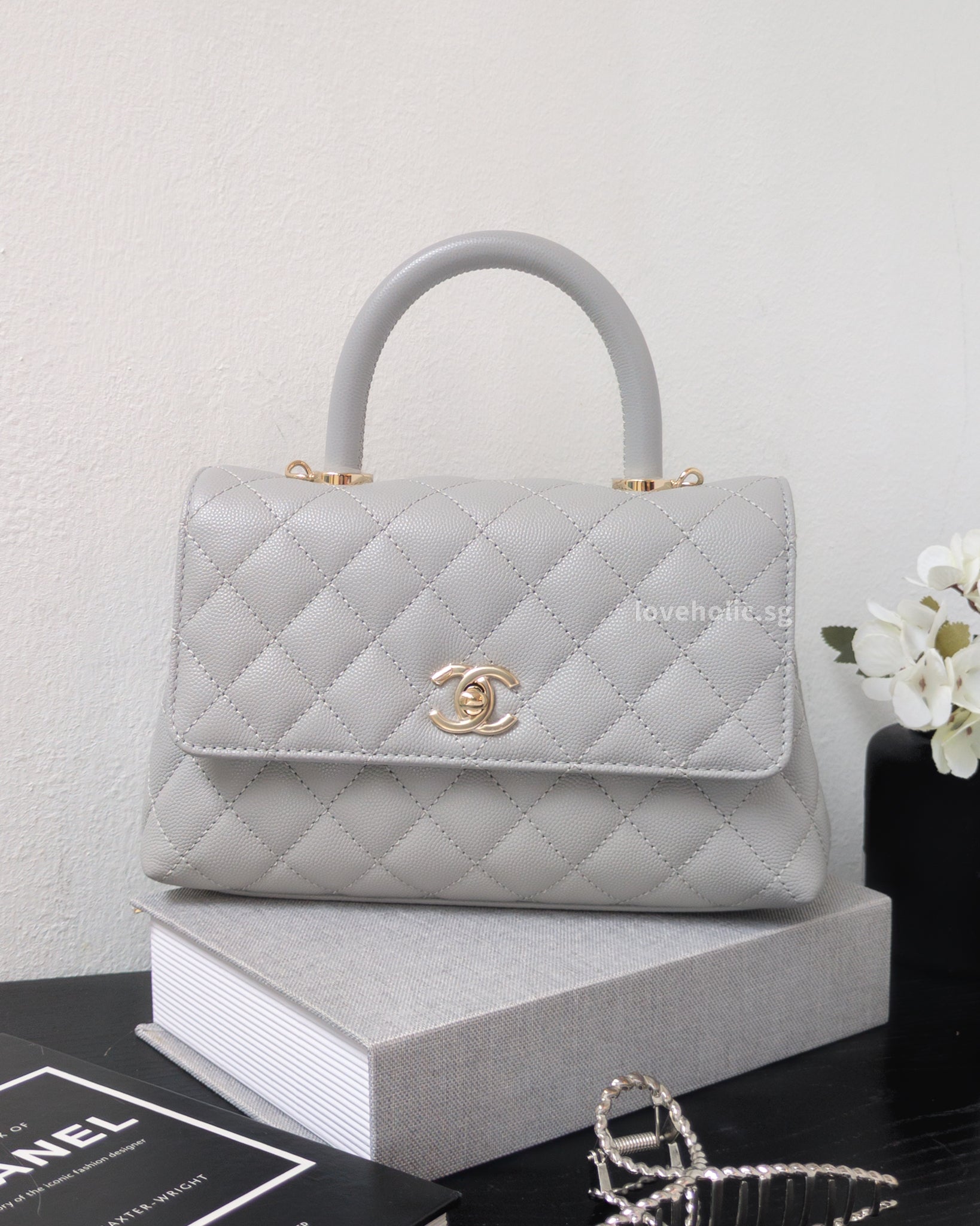 Chanel Coco Handle Small | 24K Grey Caviar Light Gold Hardware-front