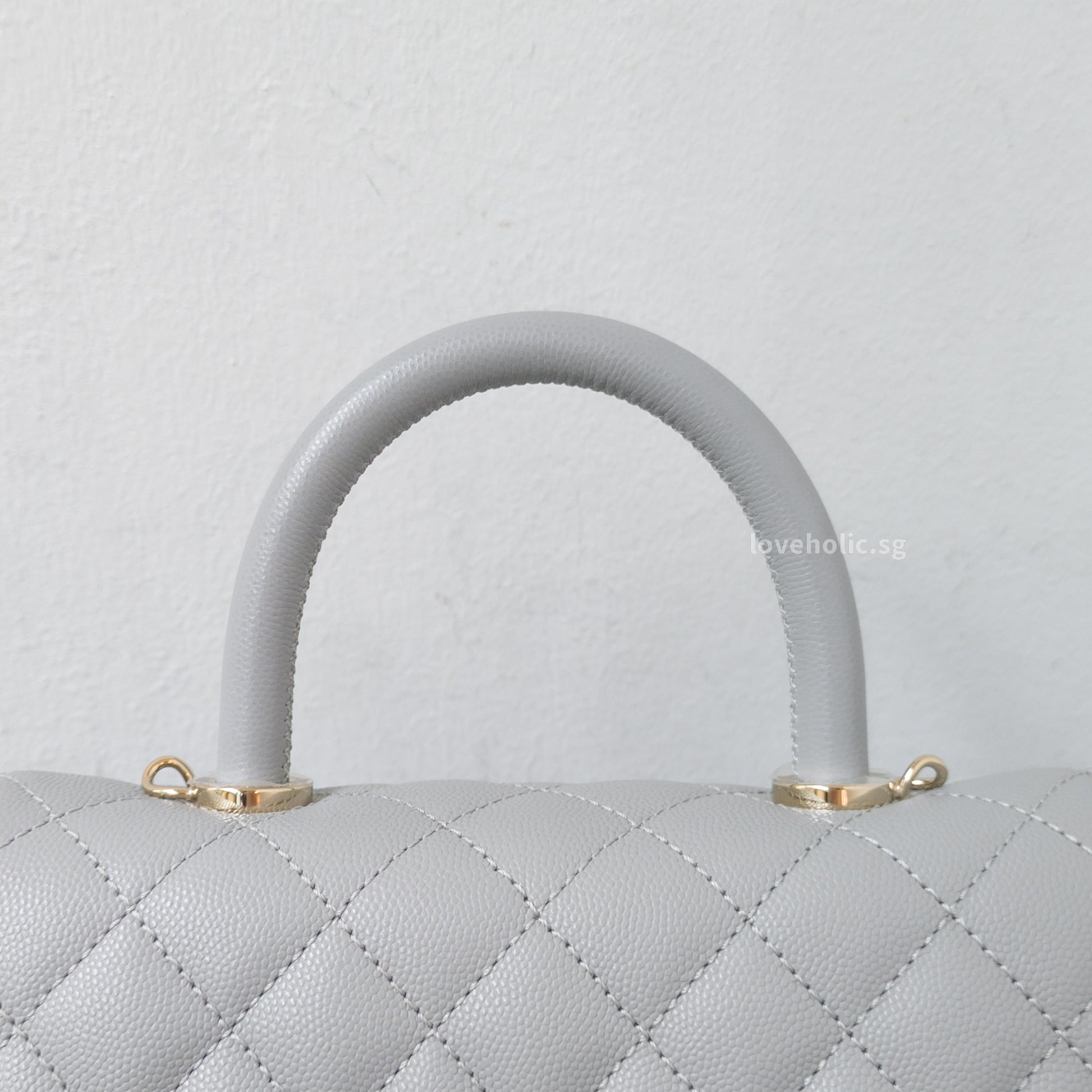 Chanel Coco Handle Small | 24K Grey Caviar Light Gold Hardware-details