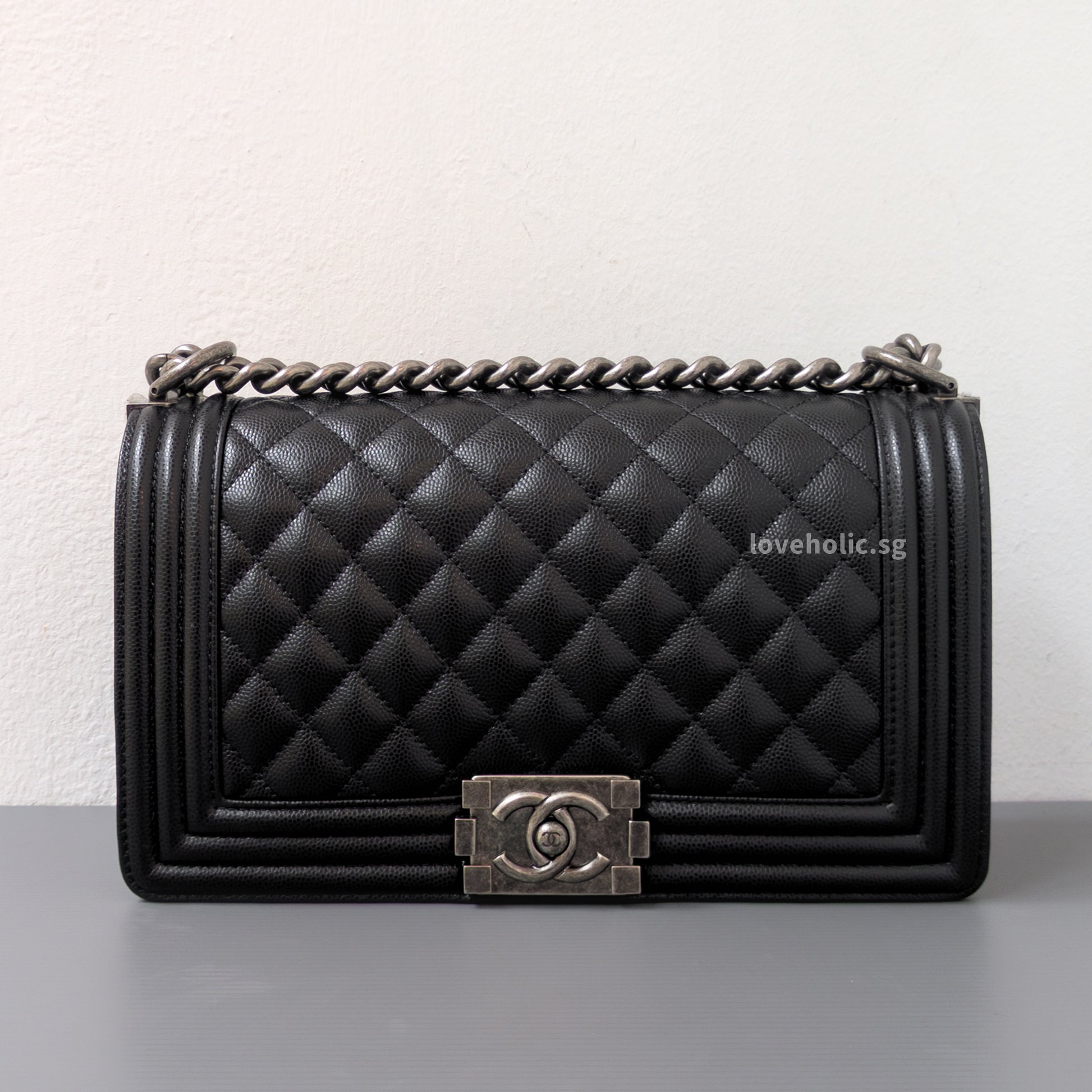 Chanel Boy Medium | Black Caviar Ruthenium Hardware-front1