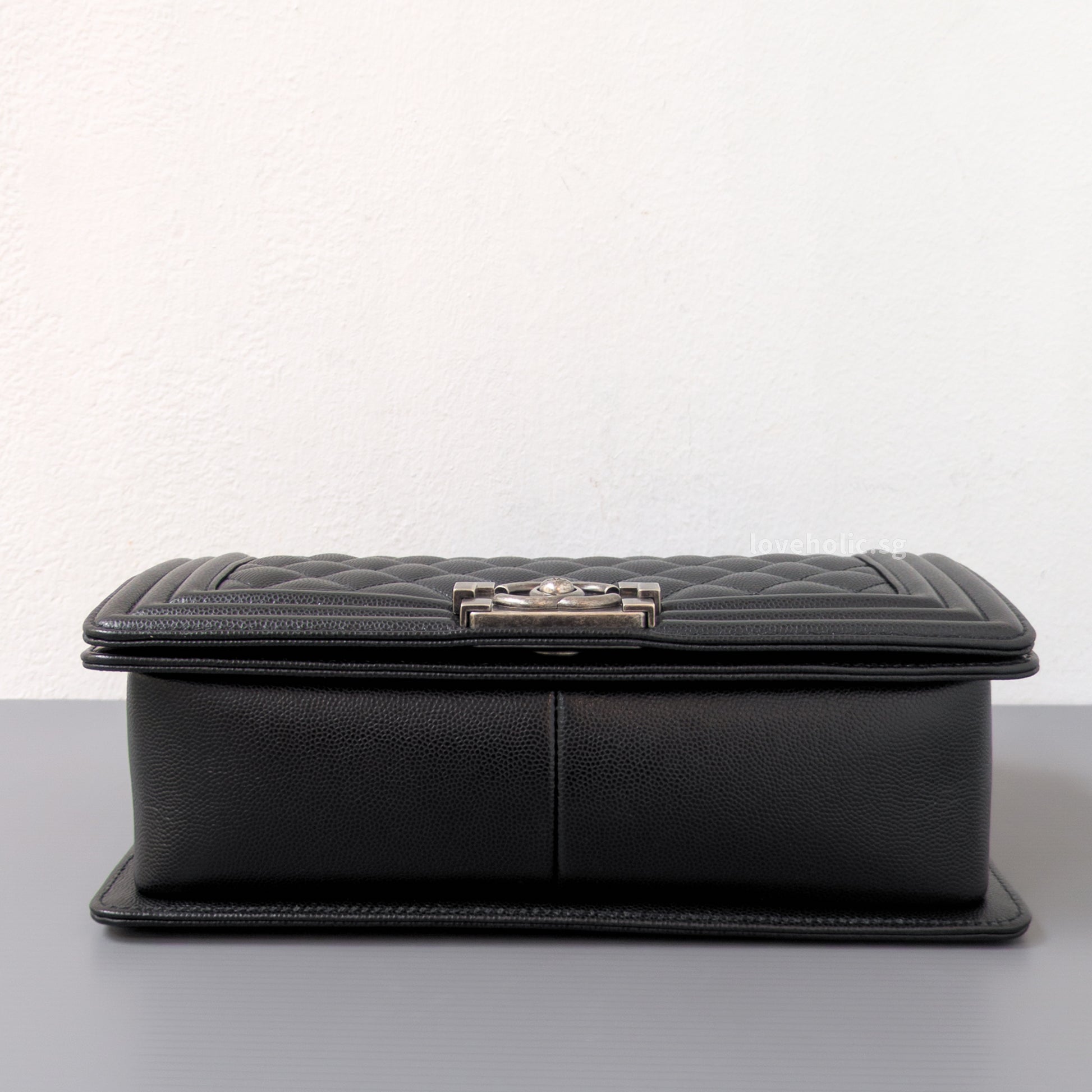 Chanel Boy Medium | Black Caviar Ruthenium Hardware-details