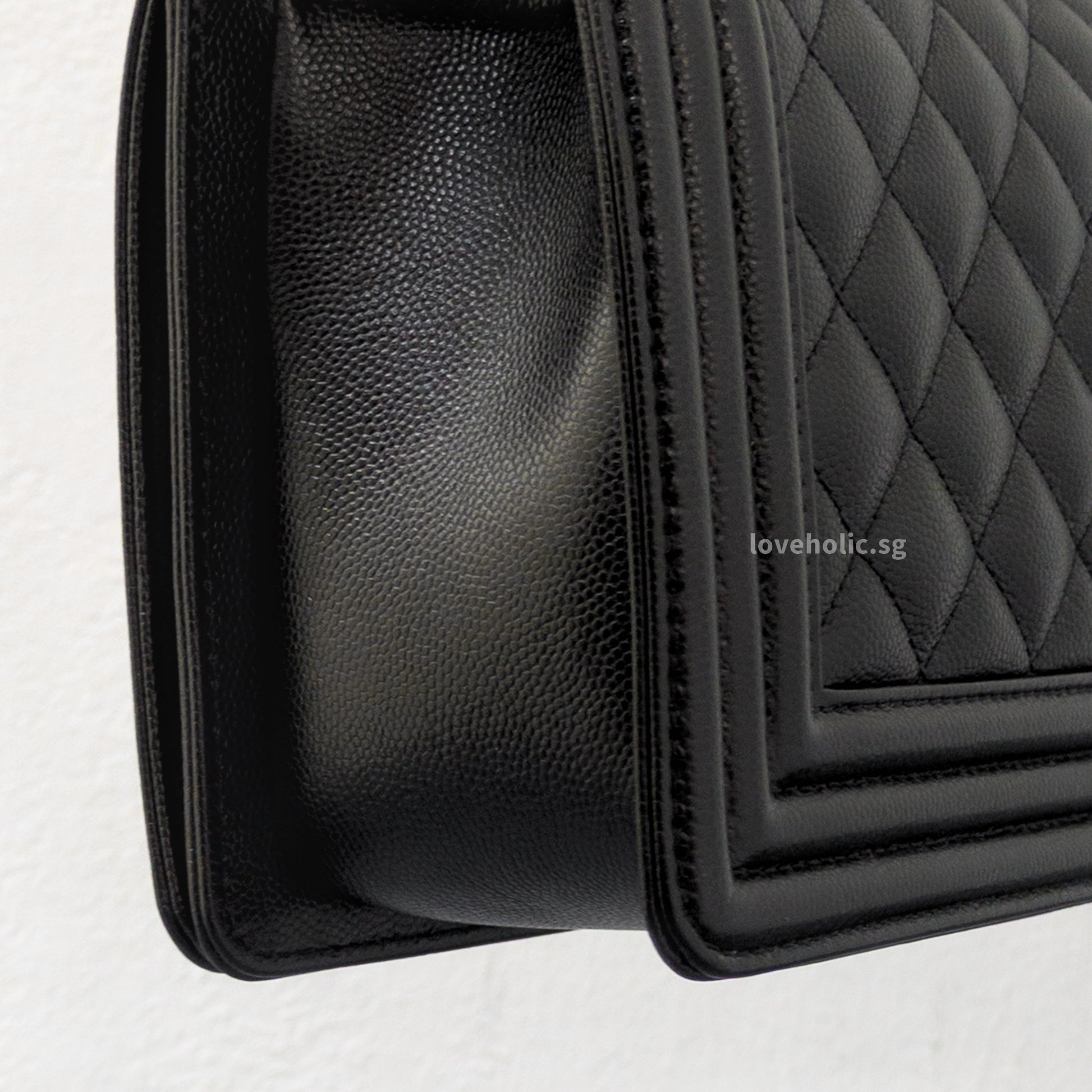 Chanel Boy Medium | Black Caviar Ruthenium Hardware-details