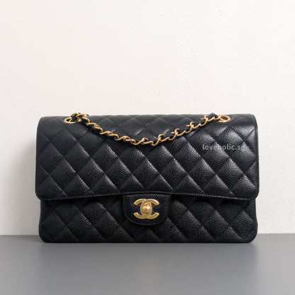 Classic Flap Medium | Black Caviar Gold Hardware