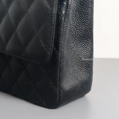 Classic Flap Medium | Black Caviar Gold Hardware