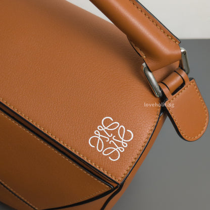 Loewe Puzzle Medium | Tan Calfskin Silver Hardware-details