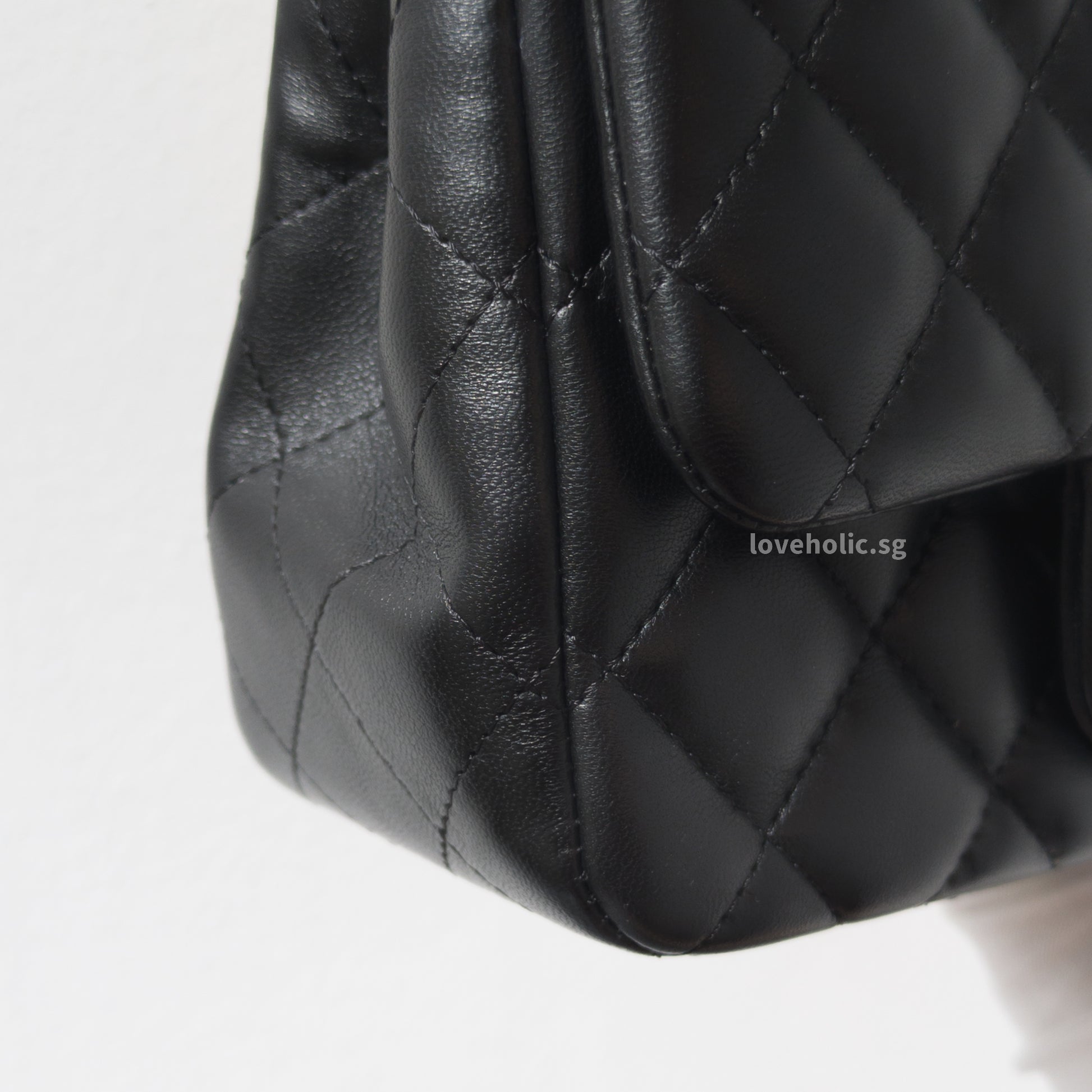 Chanel Classic Flap Mini Square | Black Lambskin Silver Hardware-details