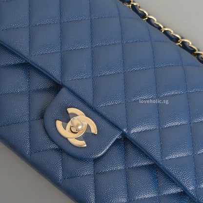 Classic Flap Medium | 19C Navy Blue Caviar Light Gold Hardware
