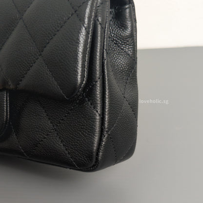 Square Flap Mini  23P Heart Crush | Black Caviar Brushed Gold Hardware