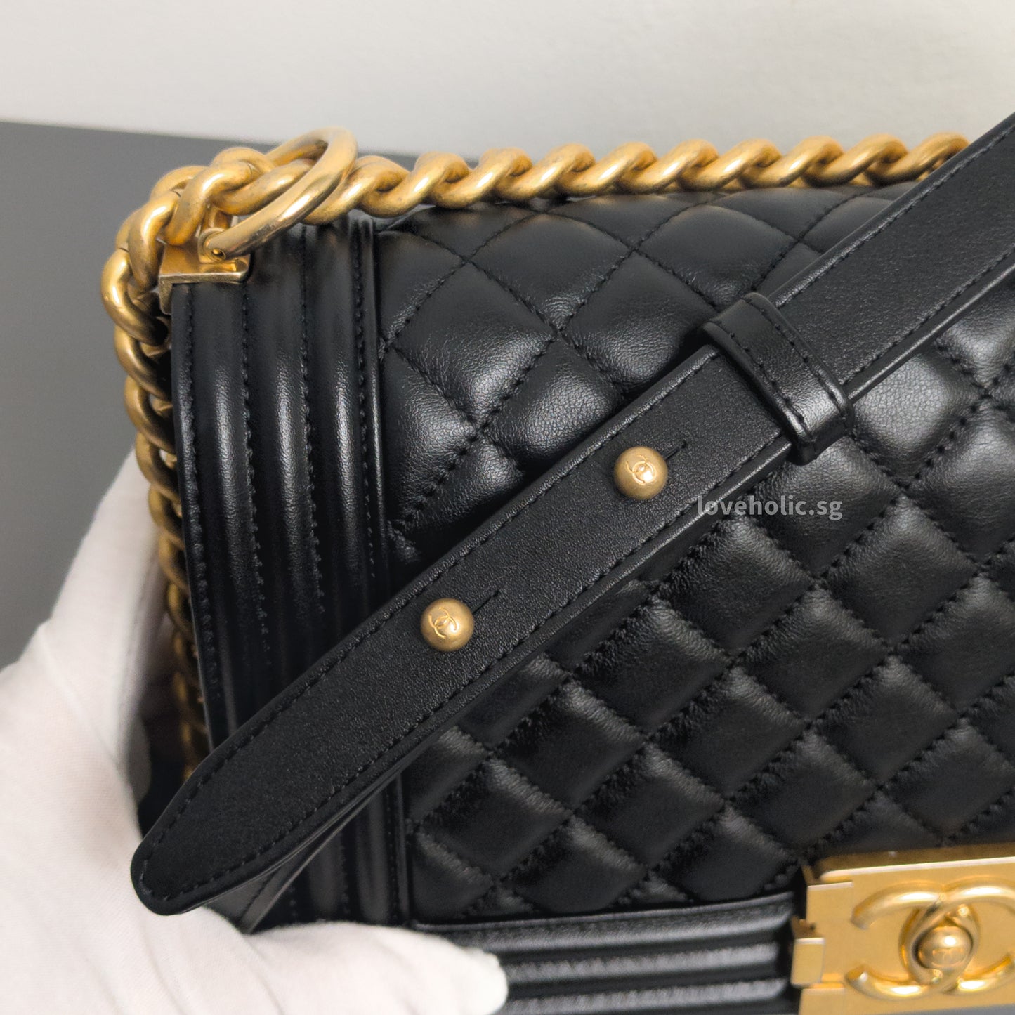Boy Old Medium | Black Lambskin Brushed Gold Hardware