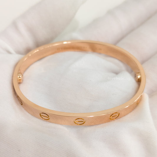 Cartier Love Bracelet Classic Size 16 | 18K Rose Gold-model