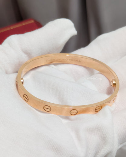 Cartier Love Bracelet Classic Size 16 | 18K Rose Gold-model