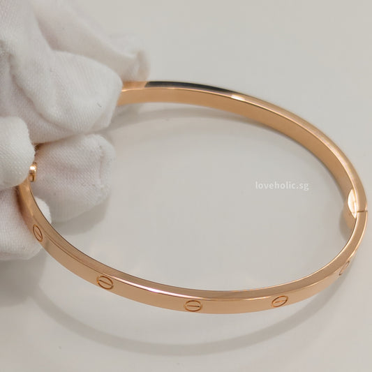 Cartier Love Bracelet Small Size 16 | 18K Rose Gold-model