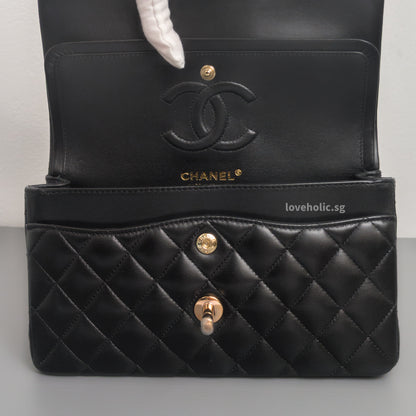 Chanel Classic Flap Small | Black Lambskin Rose Gold Hardware-details
