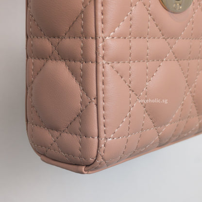 Dior Lady D-Joy Micro | Blush Lambskin Light Gold Hardware-details