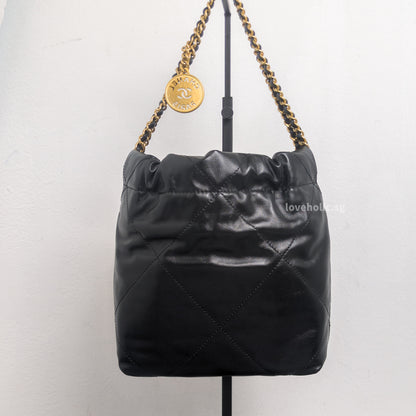 Chanel 22 Mini | Black Shiny Calfskin Gold Hardware