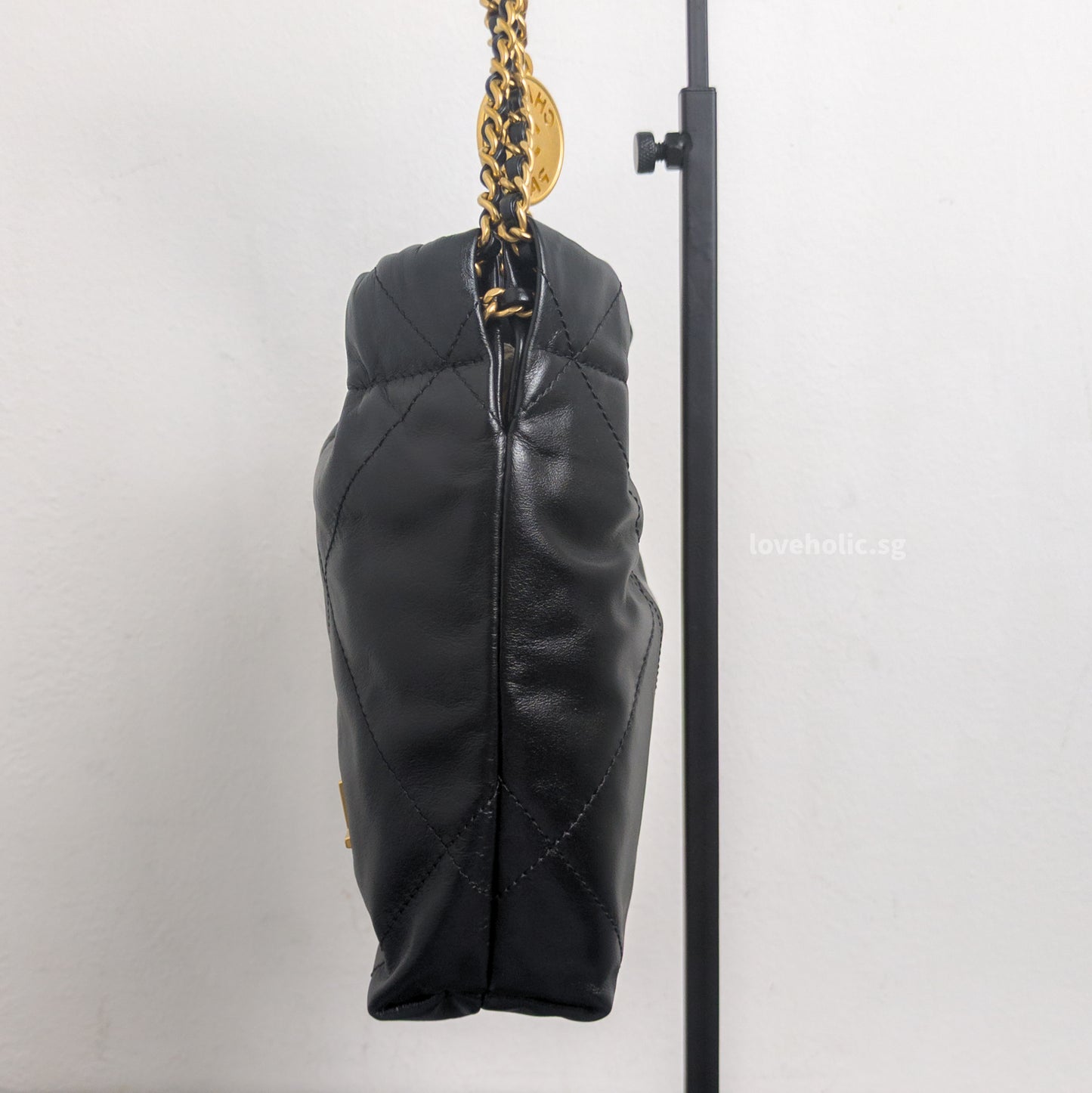 Chanel 22 Mini | Black Shiny Calfskin Gold Hardware