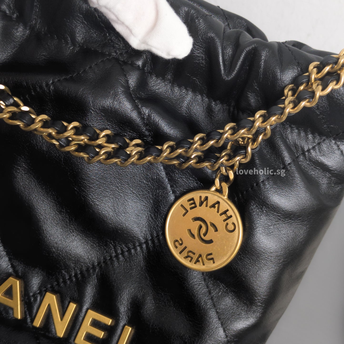Chanel 22 Mini | Black Shiny Calfskin Gold Hardware