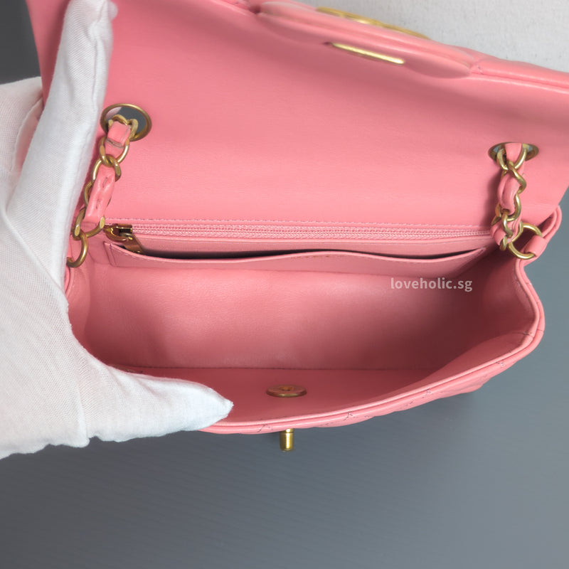 Chanel Classic Flap Mini Rectangle | Pink Lambskin Brushed Gold Hardware-details