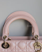 Dior Lady Dior Medium | Pearlescent Lotus Pink Lambskin Light Gold Hardware-details