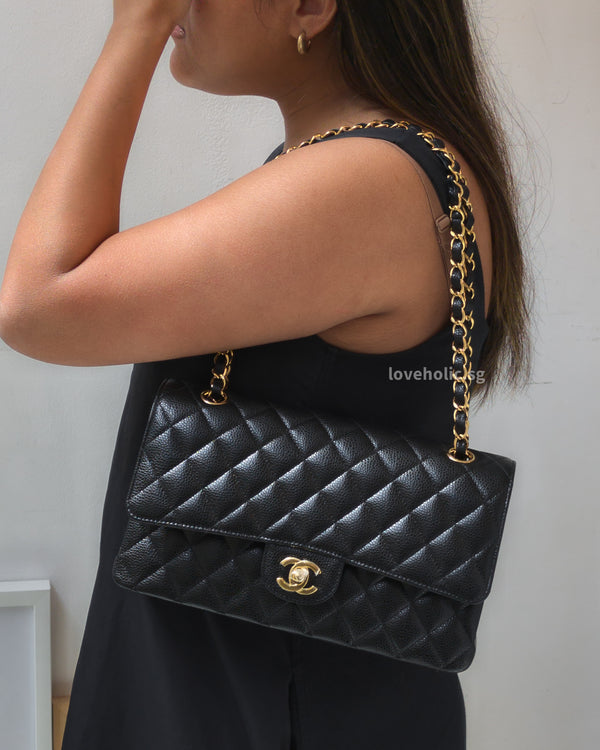 Chanel Classic Flap Medium | Black Caviar Gold Hardware-model