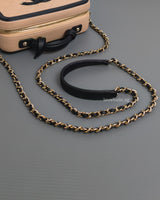 Chanel Filigree Vanity Case Medium | Black / Beige Caviar Light Gold Hardware-details