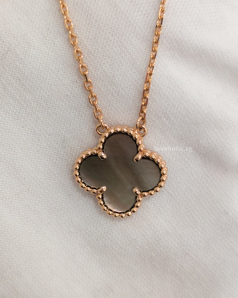 Van Cleef & Arpels VCA Vintage Alhambra Necklace Grey Mother Of Pearl 18K Rose Gold-model