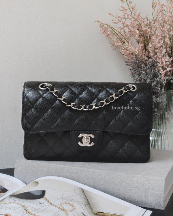 Chanel Classic Flap Small | Black Caviar Silver Hardware-front