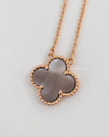 Van Cleef & Arpels VCA Vintage Alhambra Necklace 40cm Chain length | Grey Mother Of Pearl 18K Rose Gold-model