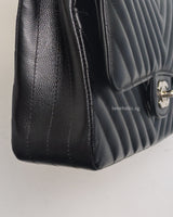 Chanel Classic Flap Chevron Medium | Black Caviar Silver Hardware-details