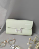 Hermes Constance To Go | Vert Fizz Epsom Palladium Hardware-front