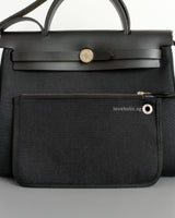 Hermes Herbag 31 | Noir / Noir Canvas Palladium Hardware-details