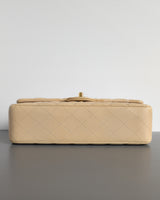 Chanel Classic Flap Medium | Beige Lambskin Light Gold Hardware-details
