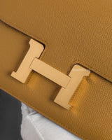Hermes Constance Mini 18  | 2S Sesame  Epsom Gold Hardware-details