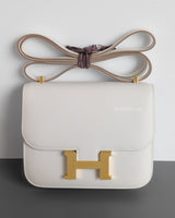 Hermes Constance 18 Mini | M4 Gris Pale Epsom Gold Hardware-front1