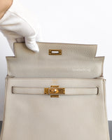 Kelly Retourne 25  | Beton Togo Gold Hardware