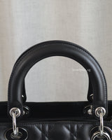 Dior Lady Dior Medium | Black Lambskin Silver Hardware-details