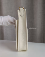 Hermes Evelyne III 23 | Cream Taurillon Clemence Gold Hardware-details