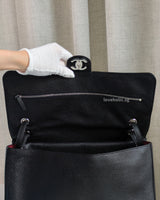 Chanel Maxi Flap 32cm | Black Caviar Silver Hardware-details