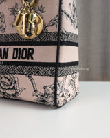 Dior Lady D-Lite Medium | Pink Floral Fabric Light Gold Hardware-details