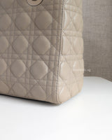 Dior Lady Dior Medium | Taupe Lambskin Light Gold Hardware-details