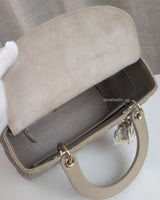 Dior Lady Dior Medium | Taupe Lambskin Light Gold Hardware-details