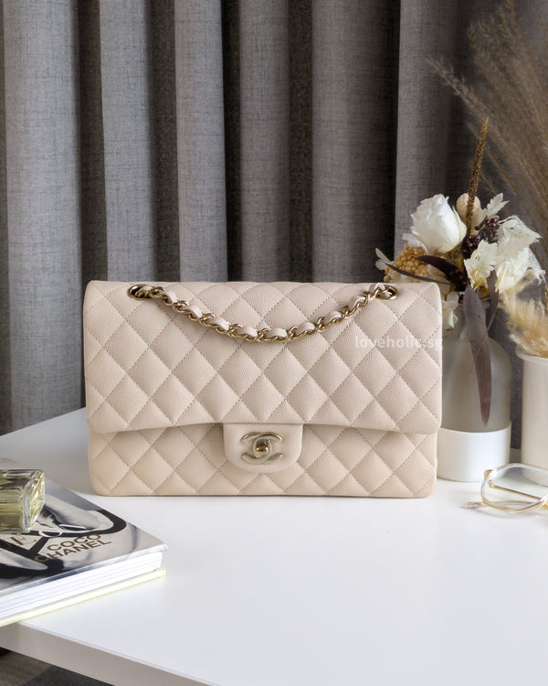 Classic Flap Medium | 23P Ecru Caviar Light Gold Hardware – loveholic