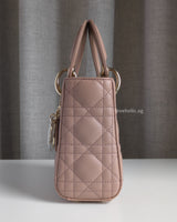 Dior Lady Dior Mini | Blush Lambskin Light Gold Hardware-details