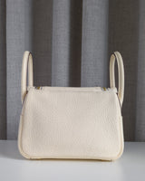 Hermes Lindy Mini  | Nata Taurillon Clemence Gold Hardware-back