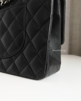 Chanel Classic Flap Medium | Black Lambskin Silver Hardware-details